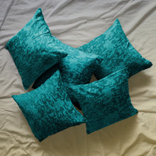 Load image into Gallery viewer, Rayna Decor Jacquard Velvet Cushion Covers for Living Room,16x16 Inches, Set of 5,Teal